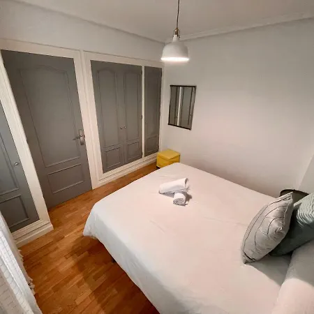 Jardin De San Feliz / Fontan Apartamento Oviedo