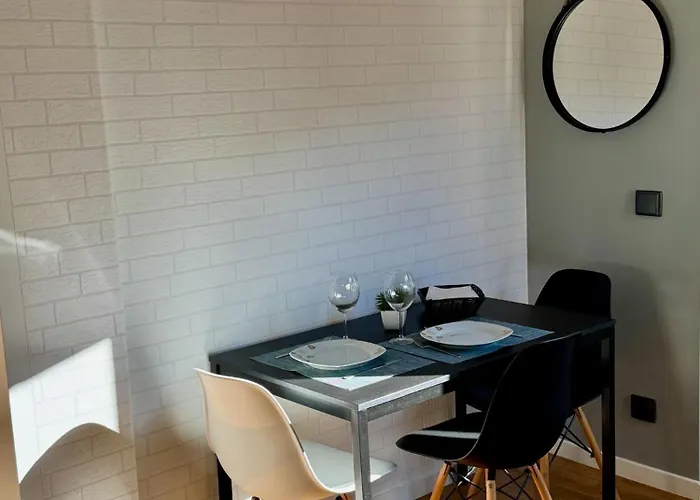 Jardin De San Feliz / Fontan Oviédo