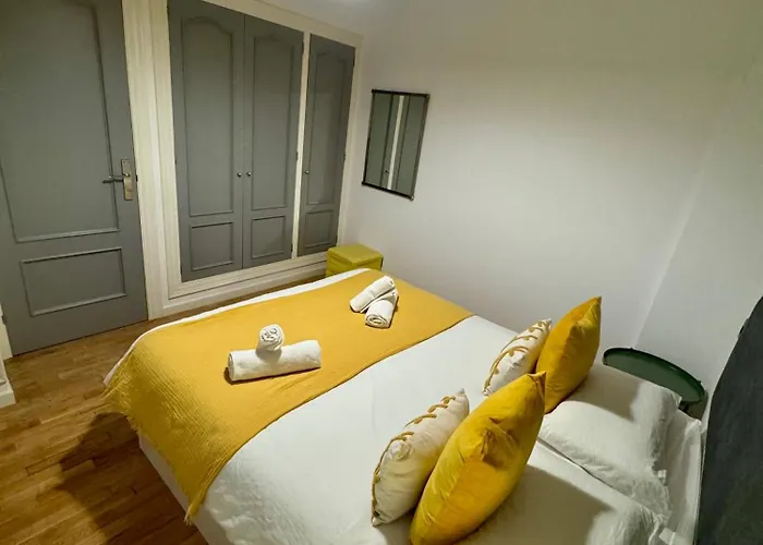 Jardin De San Feliz / Fontan Appartement